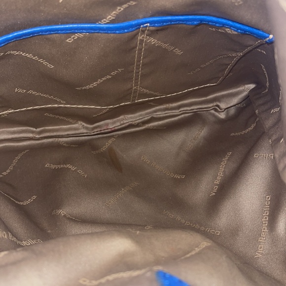 Purse - Picture 3 of 5